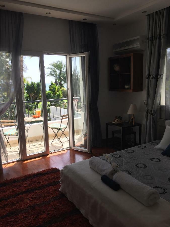 Deluxe First Line Villa Periwolia Zewnętrze zdjęcie