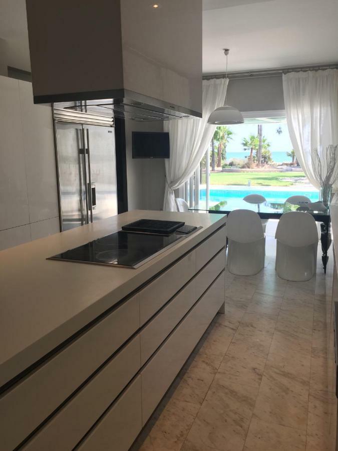 Deluxe First Line Villa Periwolia Zewnętrze zdjęcie