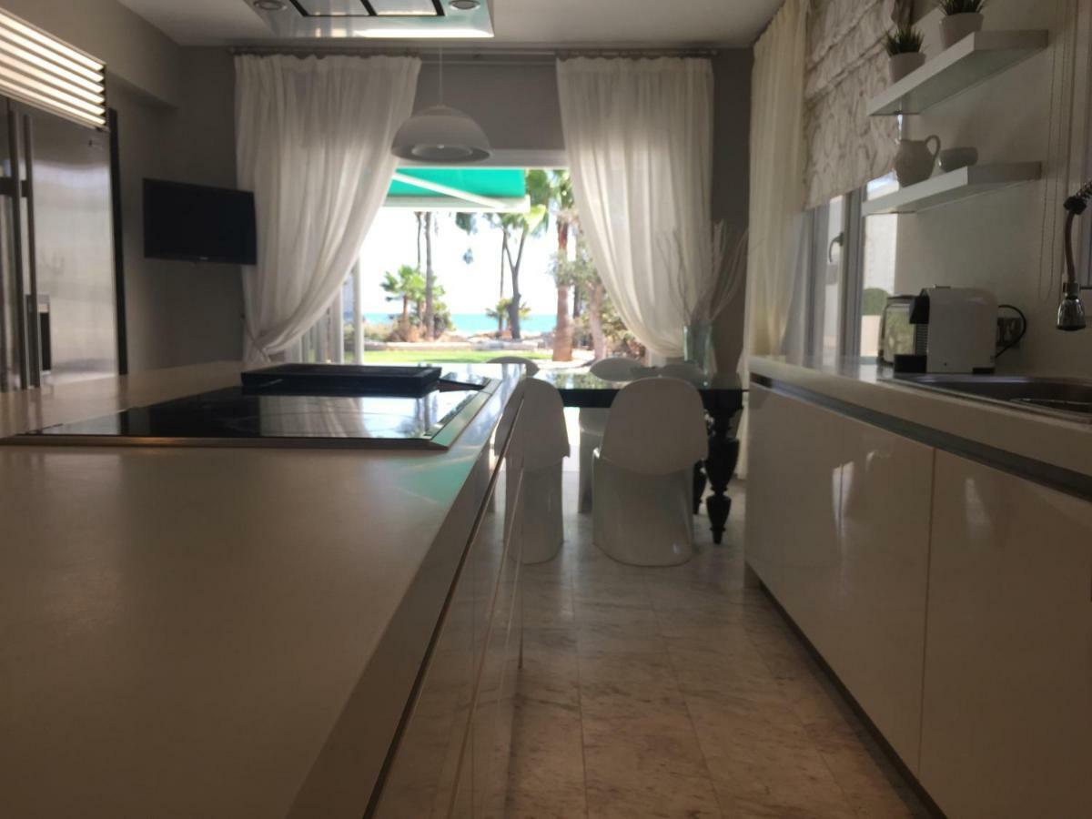 Deluxe First Line Villa Periwolia Zewnętrze zdjęcie